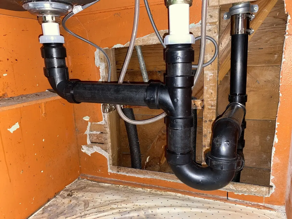 Professional Plumbing Inspection equipment and tools on the job in Gonzalez